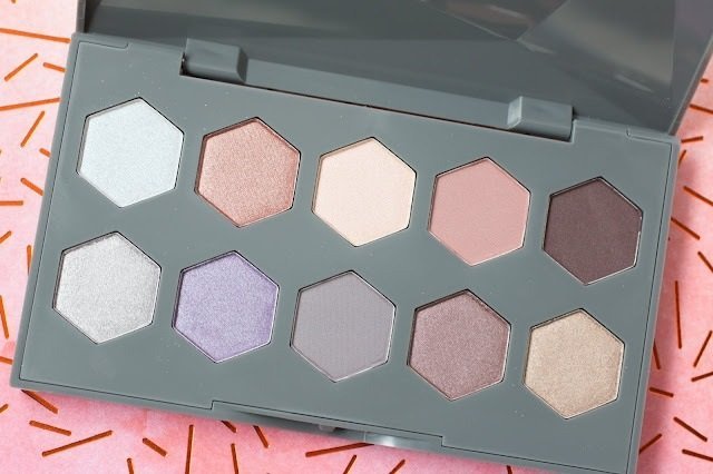Catrice Superbia vol.2 Frosted taupe oogschaduw palette - Medase