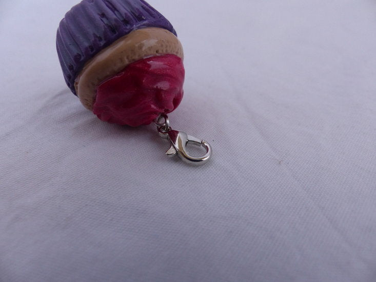 Handmade cupcake bedel - Medase