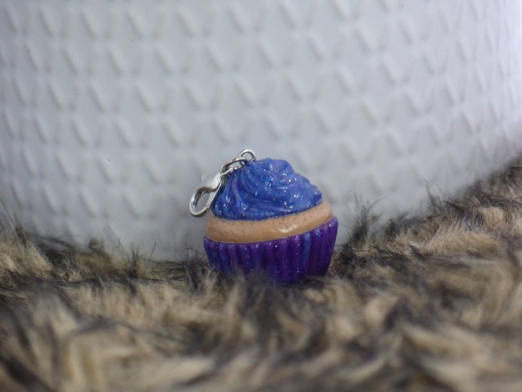 Handmade cupcake bedel - Galaxy - Medase