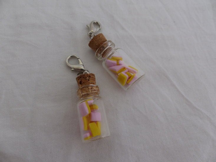 Handmade spekjes in glazen flesje - Medase