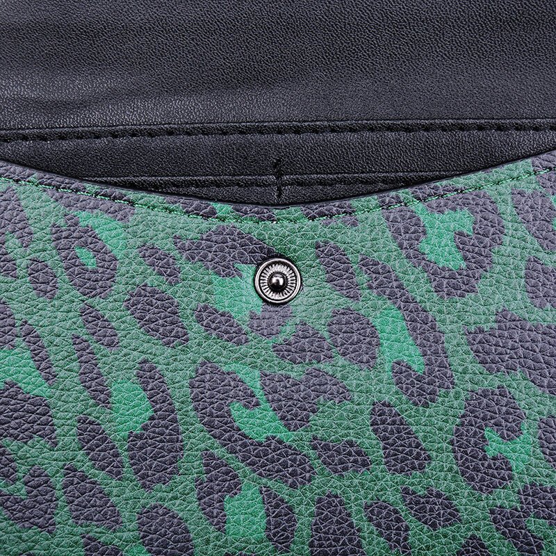 Portemonnee / clutch met luipaardprint – Groen of Grijs – PU leer – 19×10 cm - Medase