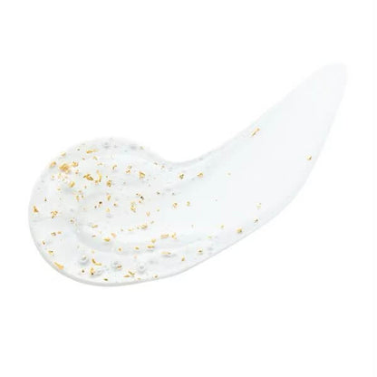 Textuur van Catrice Glam In Gold Hydrating Primer met gouddeeltjes