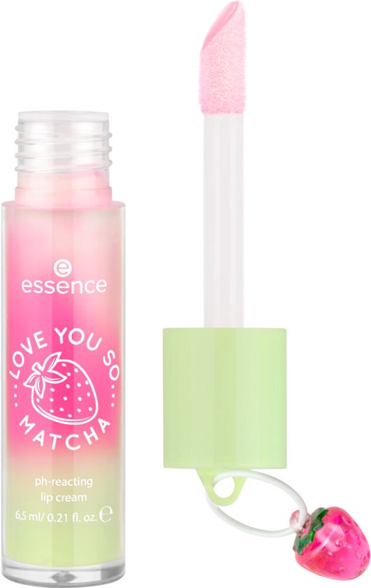 essence LOVE YOU SO MATCHA pH-reagerende lip cream met aardbei hanger 6,5 ml