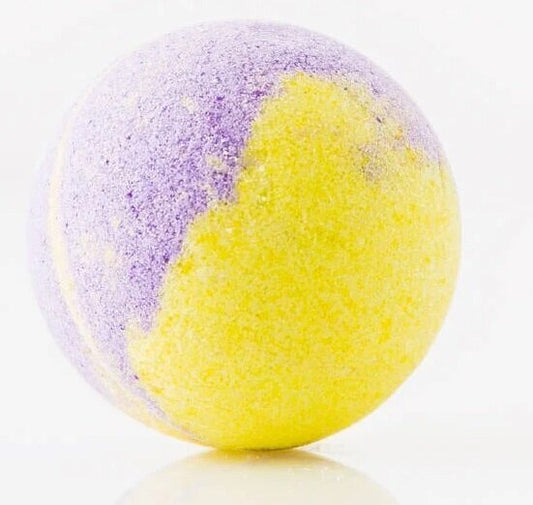 Funky Bath Bomb - Lily - Medase