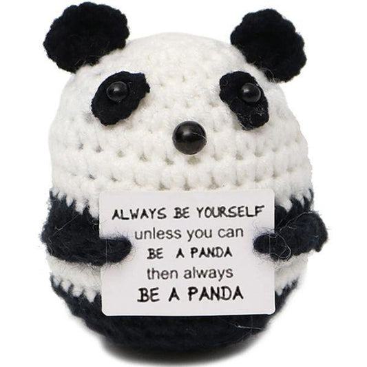 Gehaakte positive panda 7cm zwart wit handgemaakt bordje always be yourself inspirerend schattig decoratie
