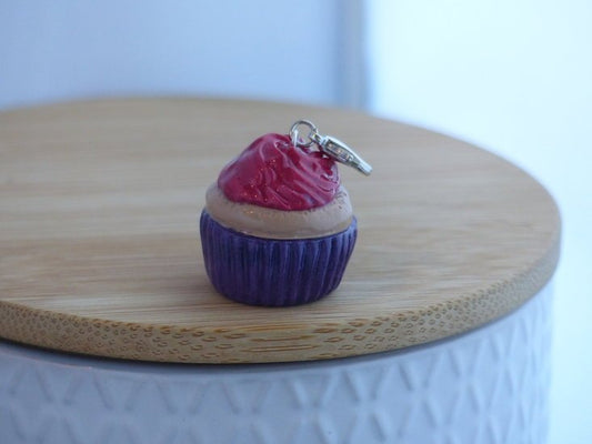 Handmade cupcake bedel - Medase