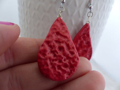 Handmade druppel oorbellen - Metallic roze - Medase