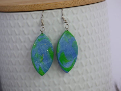 Handmade ovalen oorbellen - Blue lagoon - Medase
