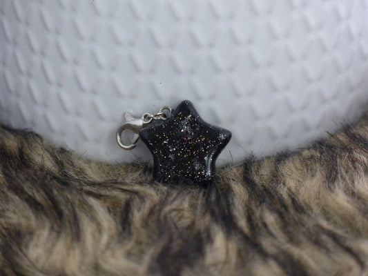 Handmade ster bedel - Little black one - Medase