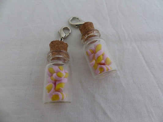 Handmade twisted spekjes in glazen flesje - Medase