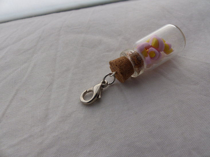 Handmade twisted spekjes in glazen flesje - Medase