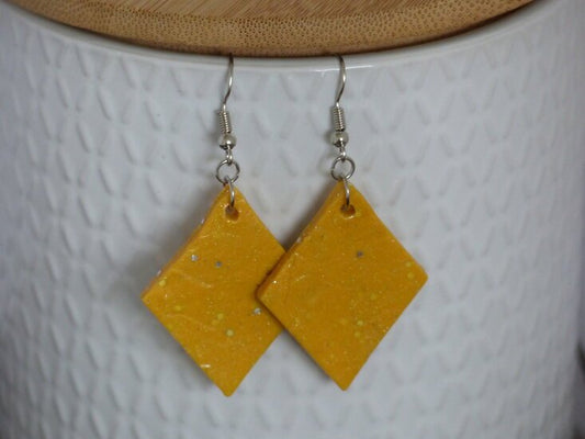 Handmade wiebertjes oorbellen - Sparkling buttercup - Medase