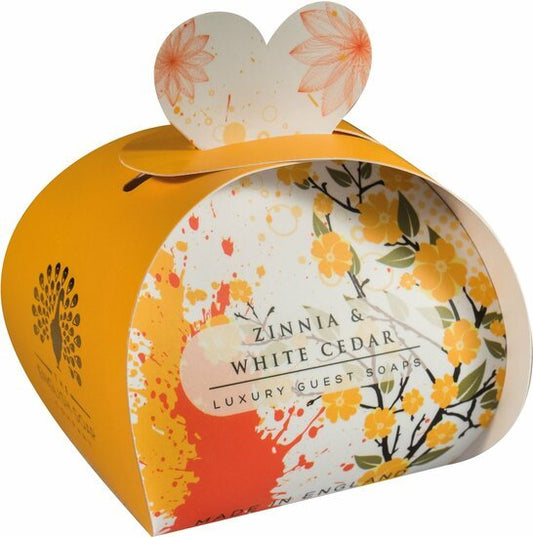 Hartjesvormige zeep 3 stuks van 20 gram - Zinnia & White Cedar - Medase