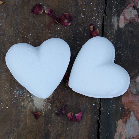 Love heart bruisbal coconut - 70 Gram - Medase