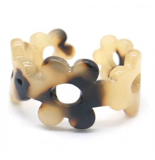 Ring flowers - Bruin - Medase