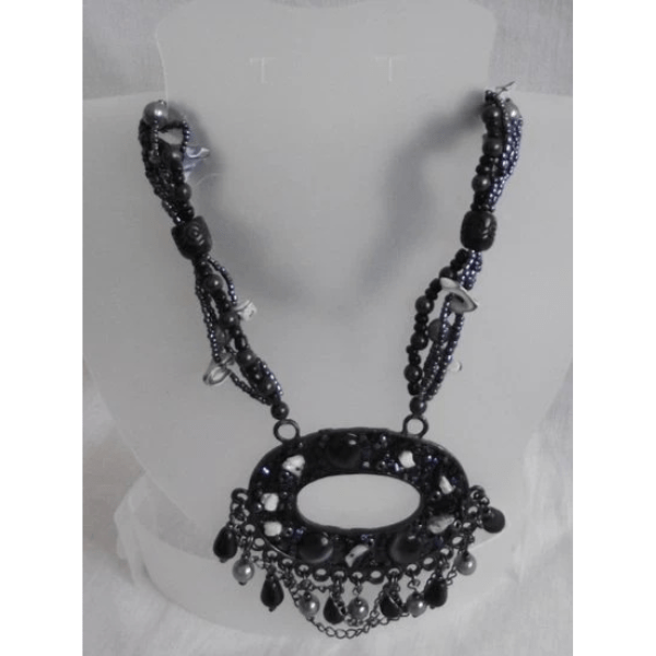 Zwarte ketting met grote hanger - Medase